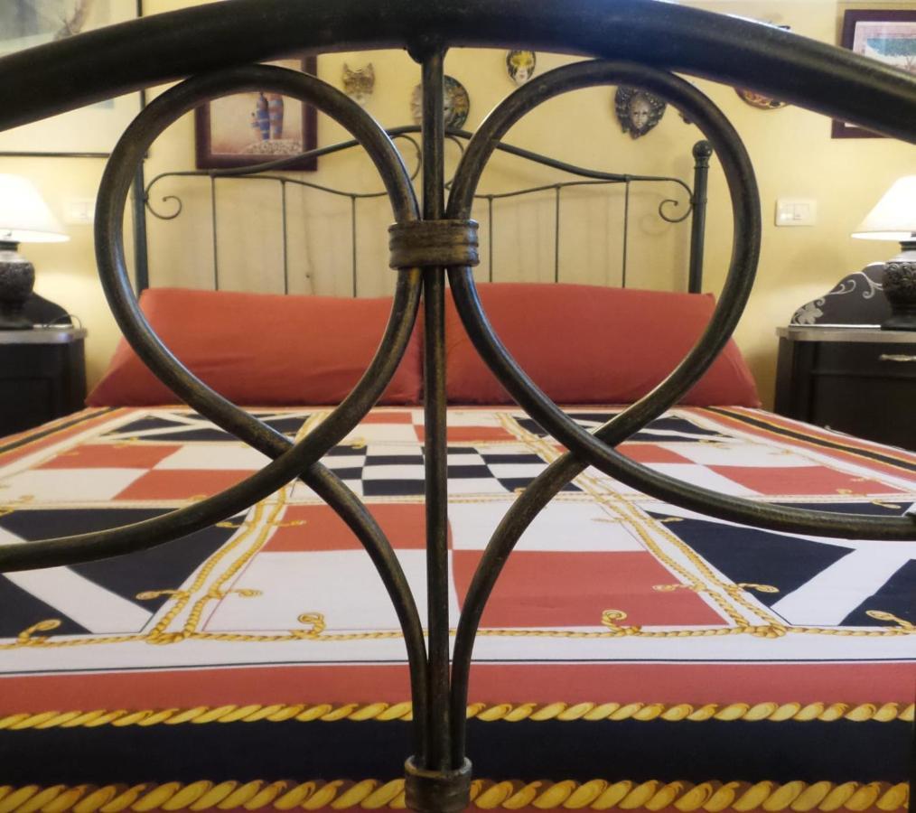La Paloma Casa Vacanze Lucinasco エクステリア 写真