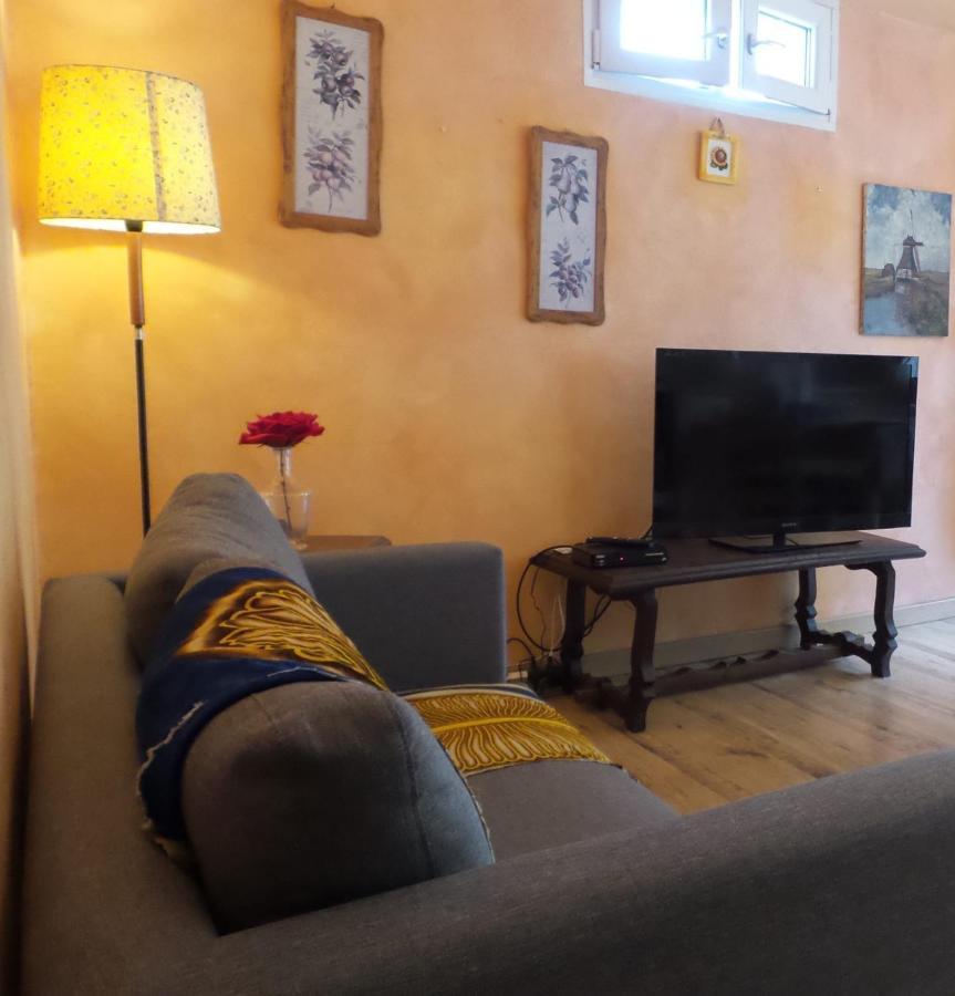 La Paloma Casa Vacanze Lucinasco エクステリア 写真