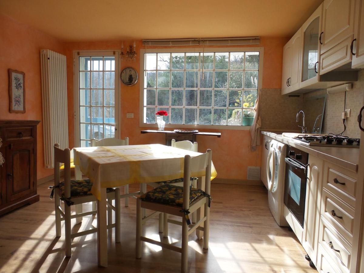 La Paloma Casa Vacanze Lucinasco エクステリア 写真